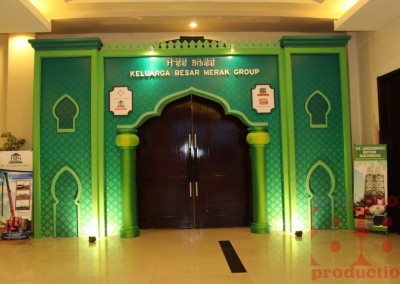 Entrace Gate Halal Bihalal PT Merak Group @ Sun Hotel Sidoarjo Info 08165441454