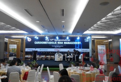 Backdrop The 10Th Symposium on Cardiometabolic Risk Management @ Grand City Surabaya Info 08165441454