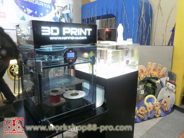 Acrylic Display 3D Print Rannova Info 08165441454