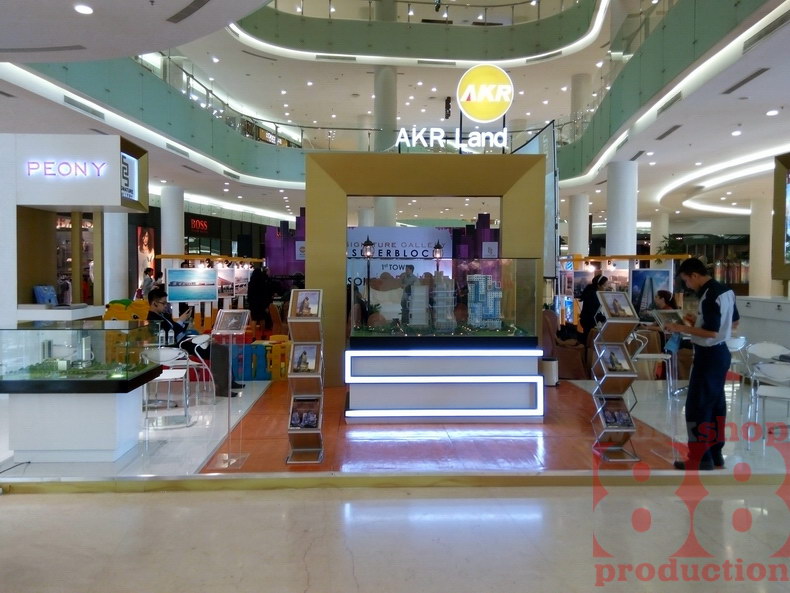 Booth AKR Land @ Mall Ciputra World Surabaya Info 08165441454