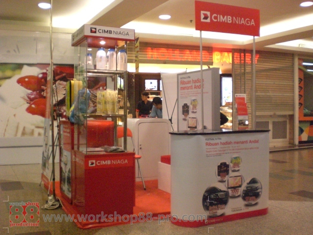 Booth Tabungan Extra CIMB Niaga @ Tunjungan Plaza Surabaya Info 08165441454