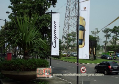 Umbul-Umbul Launching New Cayman Porsche @ Lenmarc Surabaya Info 08165441454