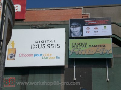 Pasang Billboard Surabaya Microsoft di Hi-Tech Mall Info +6281.6544.1454