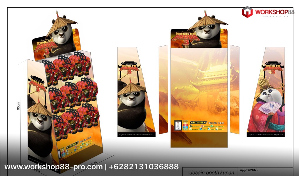 Display Product Sandal Sky Way Kungfu Panda di Gramedia